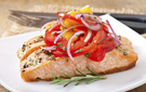 salmon with tomatoes and mushrooms
