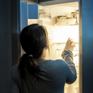 Tips for Combating Late-Night Snacking and Fighting Weight Gain