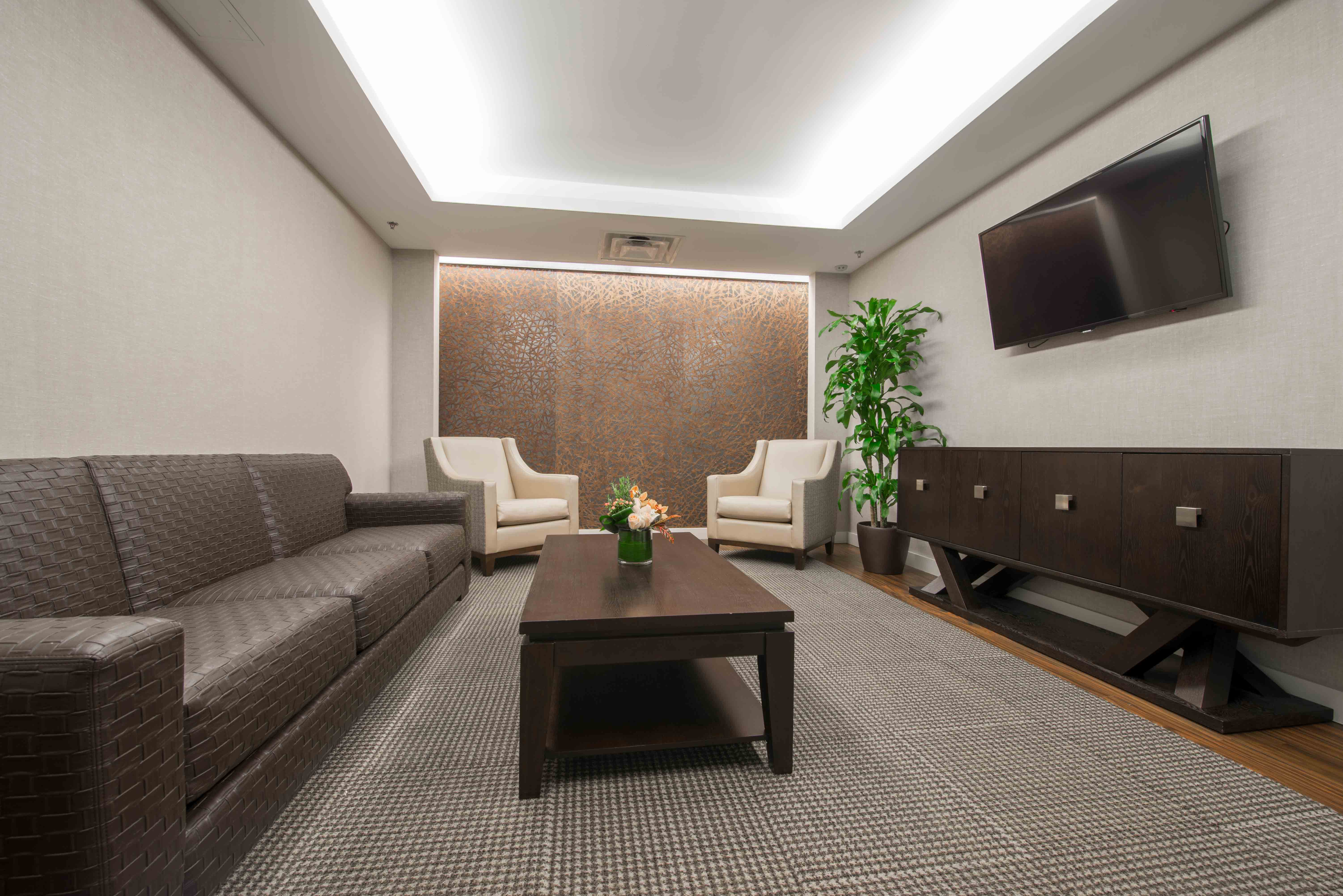 Men's Locker Room Sitting Area - Cooper Fitness Center Dallas