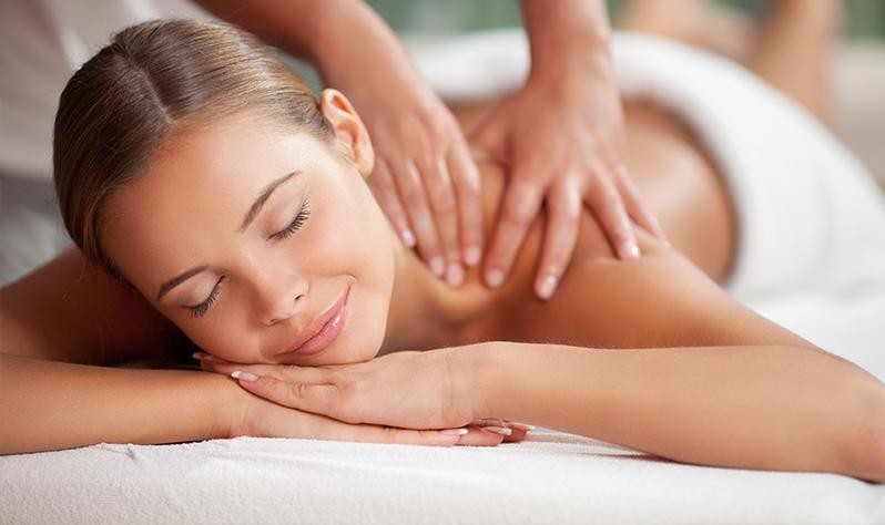 Spa | Couple relaxing before a spa