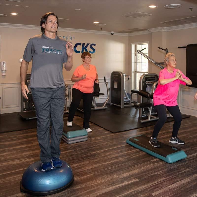 Cooper Tracks Active with Arthritis