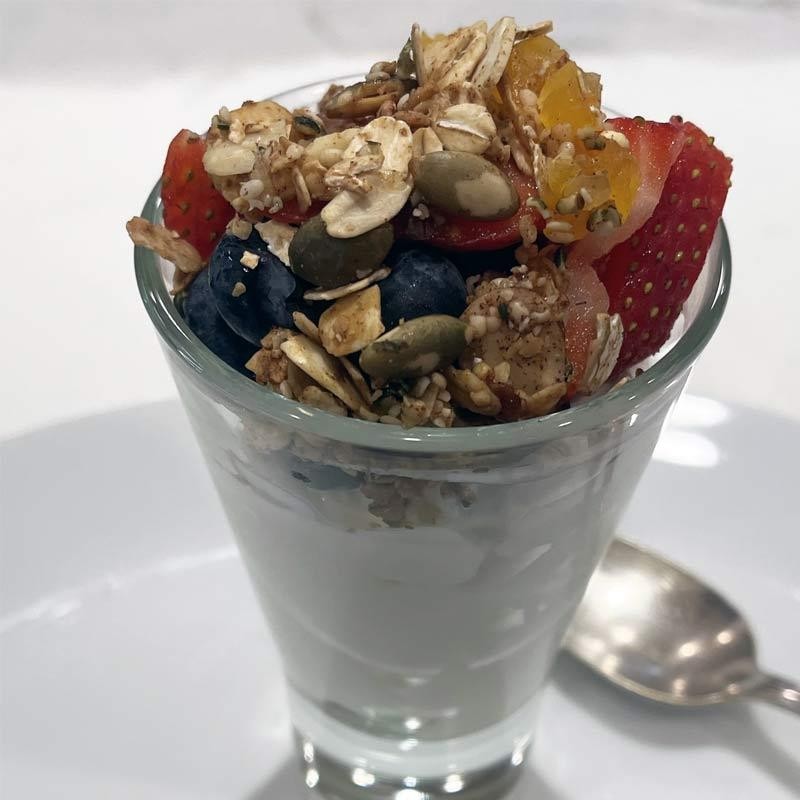 Granola fruit cup
