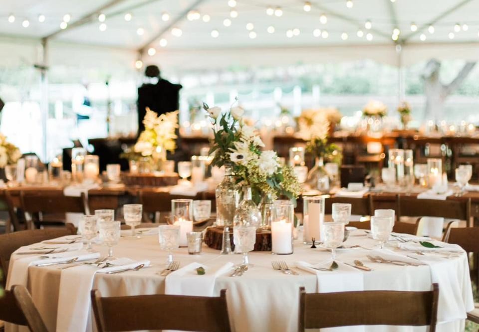 reception table set up